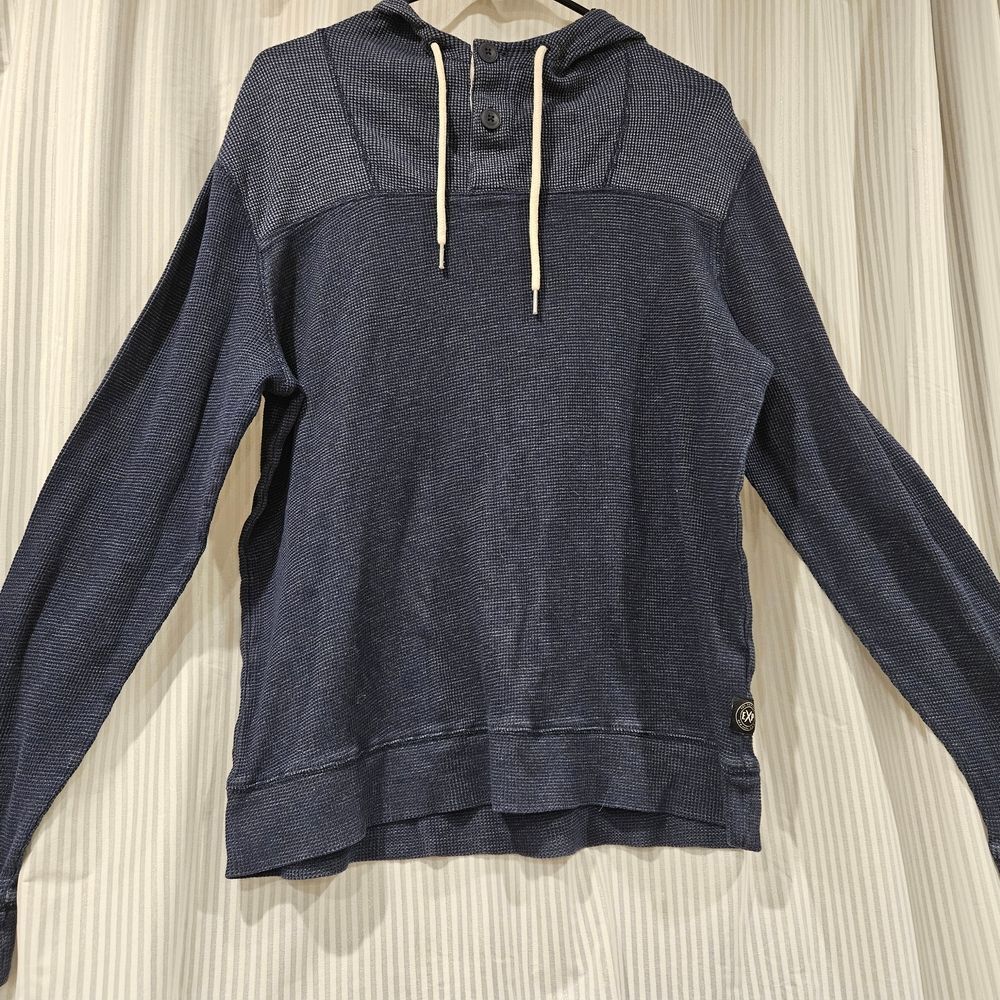 Express Navy Blue Men's Henley Sweater